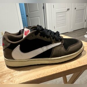 Nike Men's Black and Brown Sneakers